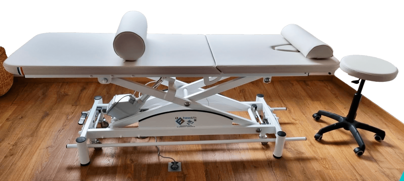 Gollé Médical Grand Est - Tables d'examen sans charnières Franco & Fils pour kinésithérapeutes et professionnels de la santé.